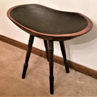 Lot #322 1970's faux standing "dough bowl"