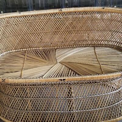 Lot #332  5 piece vintage Wicker/Rattan Set