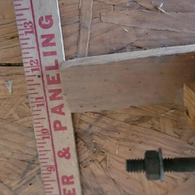 Lot 22: Vintage ....(see tag)