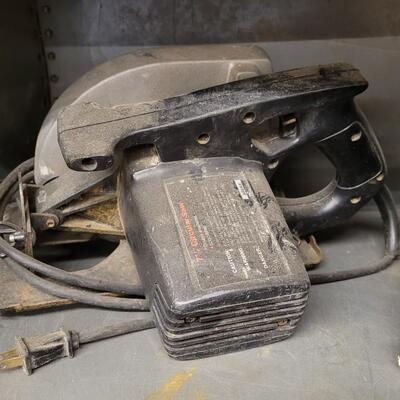 Lot 26: Vintage CRAFTSMAN Hand Tools - Saw and Sander