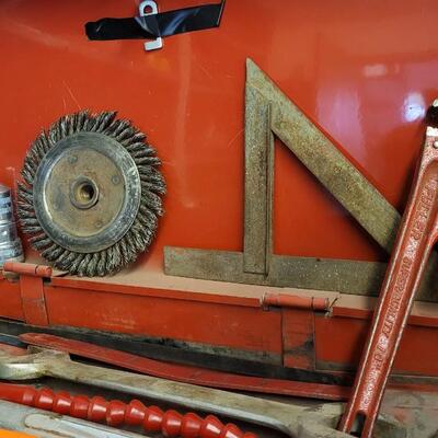 Lot 32: Vintage Red Multi Drawer Toolbox with Tools PERFECT STARTER KIT