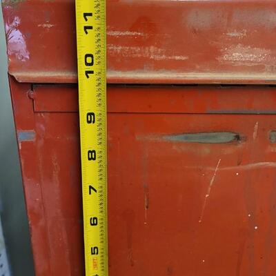 Lot 32: Vintage Red Multi Drawer Toolbox with Tools PERFECT STARTER KIT