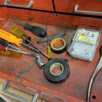 Lot 32: Vintage Red Multi Drawer Toolbox with Tools PERFECT STARTER KIT