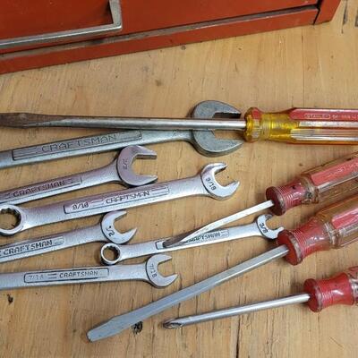 Lot 33: Assortment of Vintage Screwdrivers + Wrenches ALL CRAFTSMAN + 1 STANELY