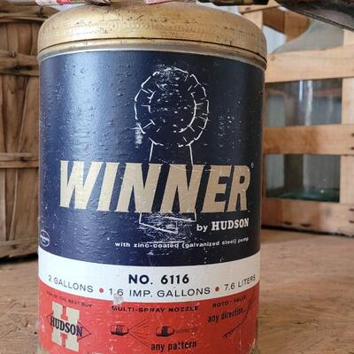 Lot 43: Vintage WINNER by HUDSON Farmhouse Home Deco Man Cave 2 Gallon Sprayer