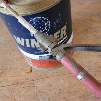 Lot 43: Vintage WINNER by HUDSON Farmhouse Home Deco Man Cave 2 Gallon Sprayer