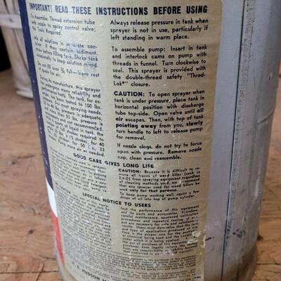 Lot 43: Vintage WINNER by HUDSON Farmhouse Home Deco Man Cave 2 Gallon Sprayer