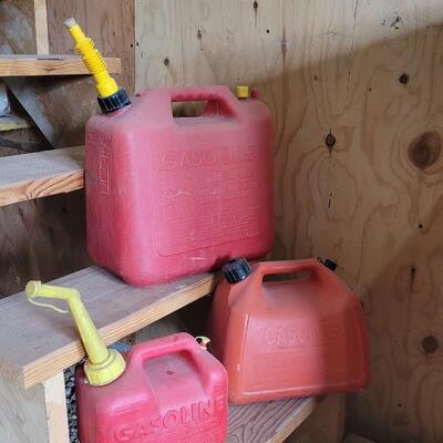 Lot 47: (3) Assorted Sizes (5 Gallon and Smaller) Gas Canisters EMPTY