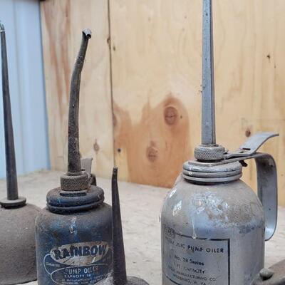 Lot 52: Assortment of Antique/Vintage Small Oil Cans
