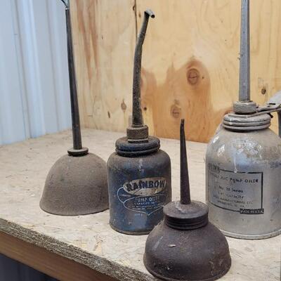 Lot 52: Assortment of Antique/Vintage Small Oil Cans