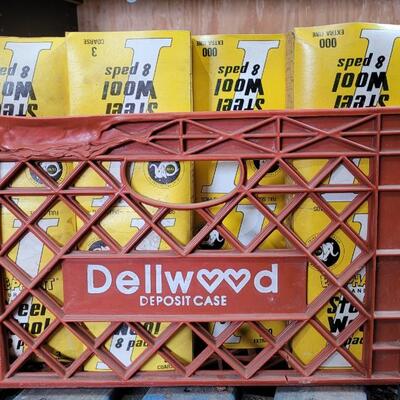 Lot 55: Vintage Plastic Milk Dellwood Dairy Delivery Crate FILLED w/ Unused COARSE Brillo Pads Unused