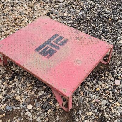 Lot 72: Vintage Metal Platform Base