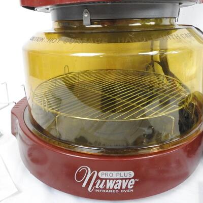 Nuwave Infrared Oven, Nuwave Silicone Molds, Slight Crack, Works