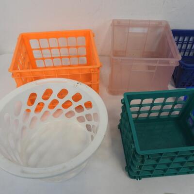 9 Crates Medium Sized: Variety of Colors