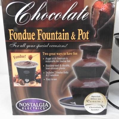 Chocolate Fondue Fountain & Pot, Works, Needs Chocolate