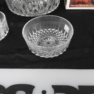 Arcoroc France & Diamant - 6 4 In. & 1 8 in. Tempered Glass Fruit Bowls