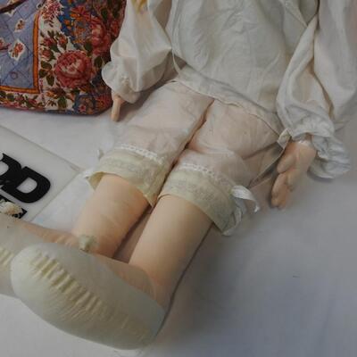 Beautiful Dreamer Soft Body Doll and Soleiado Cotton Bag