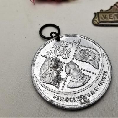 Lot #338  United Confederate Veterans Reunion Lot - Bits "n Pieces plus complete 1906 Medal