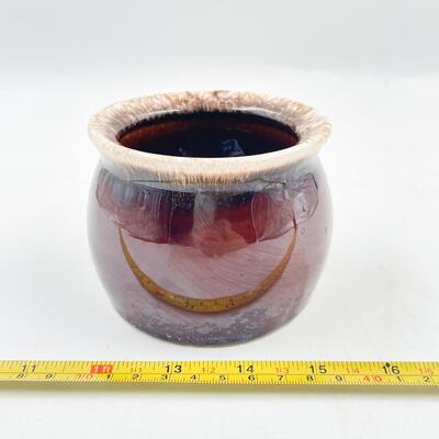 HULL POTTERY 3â€ BROWN DRIP POTTERY JAR