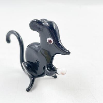 TINY BLACK GLASS MOUSE FIGURINE