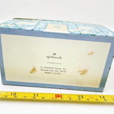 VINTAGE HALLMARK RECIPE TIN