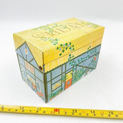 VINTAGE HALLMARK RECIPE TIN