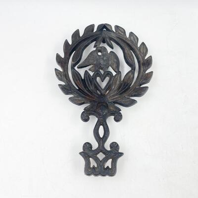 VINTAGE 9â€ EAGLE & HEART WROUGHT IRON TRIVET
