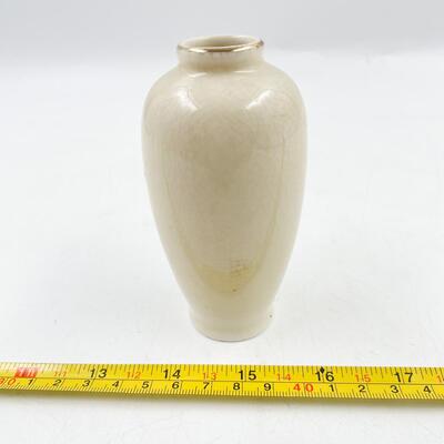 HOMCO 4â€ FLORAL CERAMIC VASE