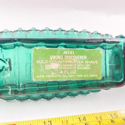 AVON â€œVIKING DISCOVERERâ€ GREEN GLASS AFTERSHAVE BOTTLE (EMPTY)