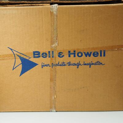 Lot 102  Bell and Howell Slide headliner 707 projector