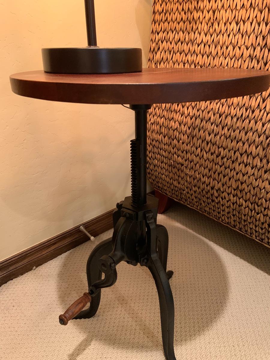 World Market Accent Table | EstateSales.org