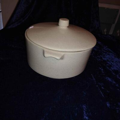 Casserole Dish      Beige Spotted