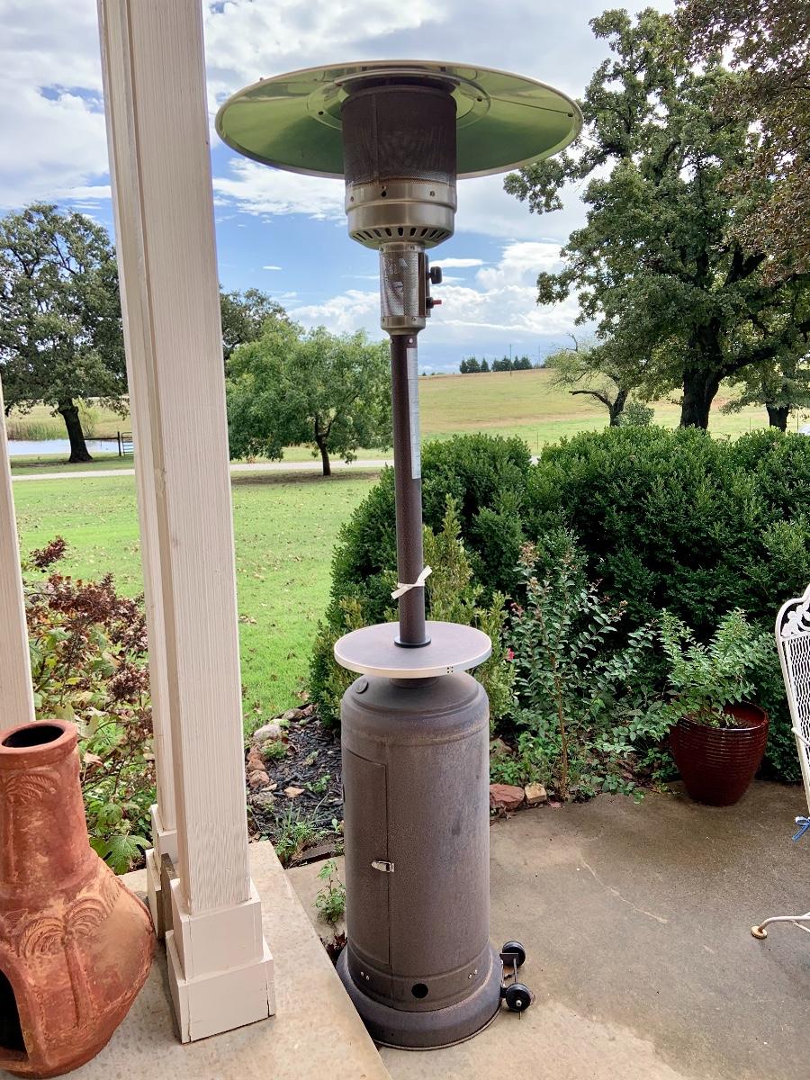 Outdoor propane heater