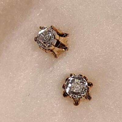 Lot J2: 14kt & Gold Filled Jewelry