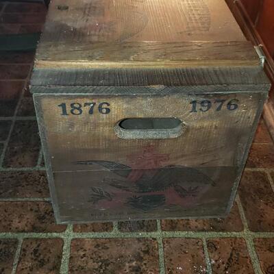 Anheuser-Busch crate with lidded top vintage