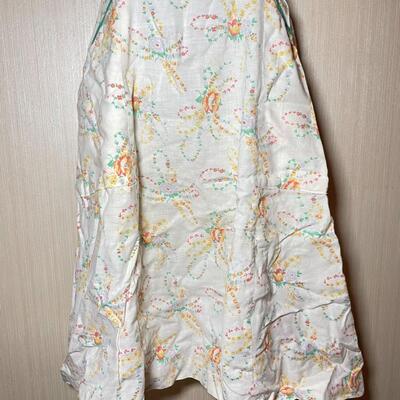 VINTAGE COLORFUL FLORAL APRON