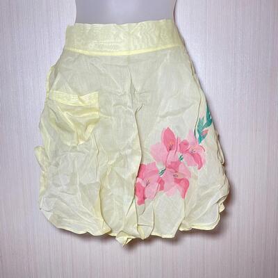 VINTAGE SHEER YELLOW FLORAL APRON