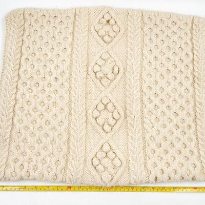 18â€ X 22â€ KNITTED CREAM PILLOW COVER