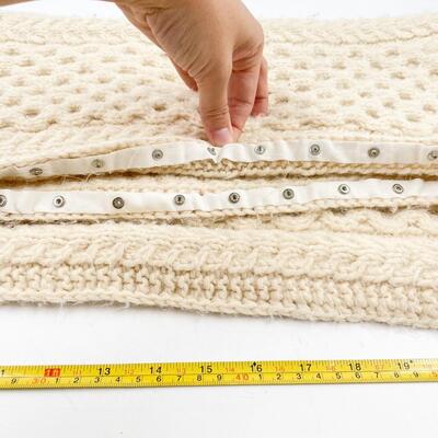 18â€ X 22â€ KNITTED CREAM PILLOW COVER