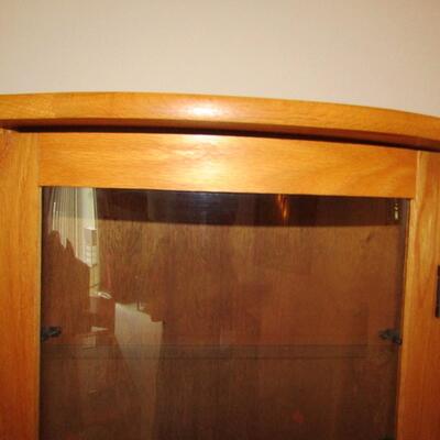 LOT 4  CURVED GLASS DISPLAY CABINET
