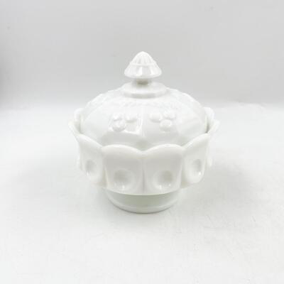 VINTAGE WESTMORELAND 6â€ MILK GLASS LIDDED CANDY DISH