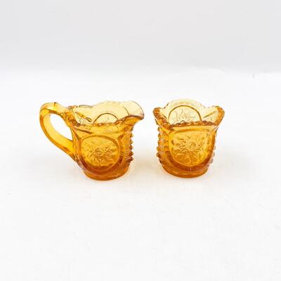 VINTAGE 2â€ AMBER DEPRESSION GLASS CREAMER AND SUGAR SET