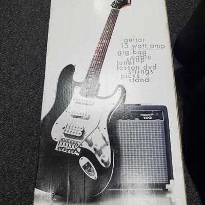 Fender Starcaster  Strat & Amp Set, New in Box