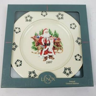 Lenox Exclusive 1997 Annual Limited Edition Plate 
