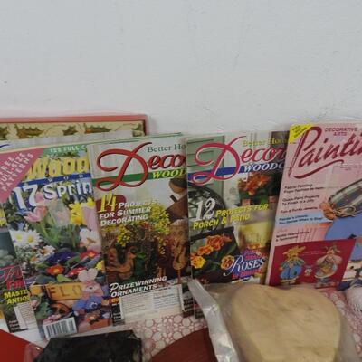 Crafts Lot: Crafts Magazines, Plant Pots, Small Beads and Pomp Pompons