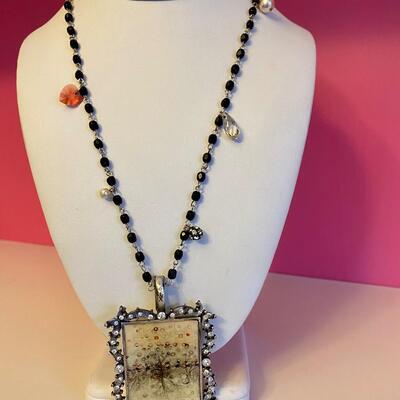 Beaded Necklace with Pendant