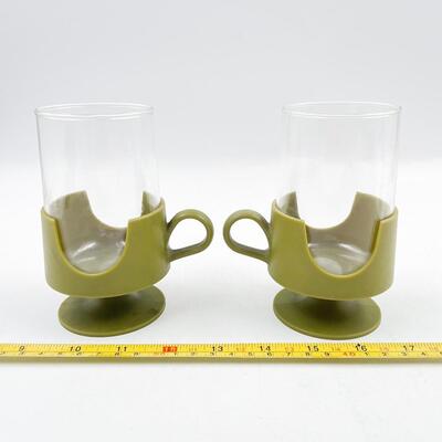 VINTAGE AVOCADO GREEN GLAS-SNAP BY CORNING DRINKING GLASSES