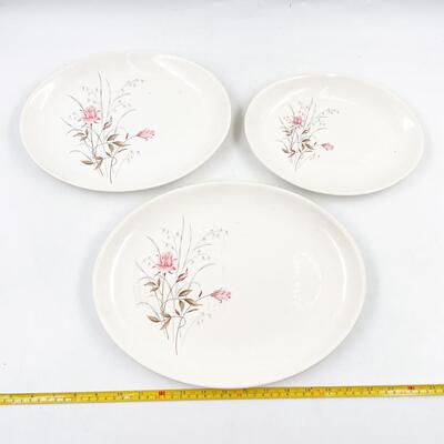 MOUNT CLEMENS â€œMT. ROSEâ€ 10â€-13.5â€ PLATTERS (3)