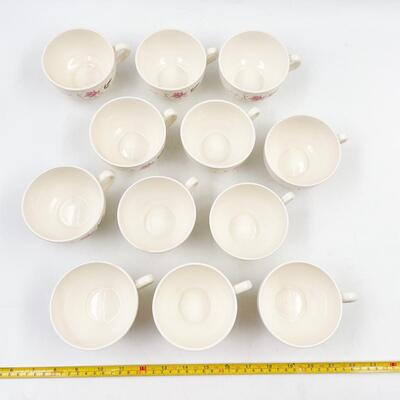 MOUNT CLEMENS â€œMT. ROSEâ€ TEACUPS & SAUCERS (12)