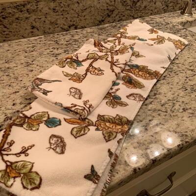 Hand towel and wash rag